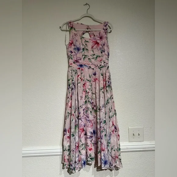 Marchesa NottePleated Blush Dress size 4